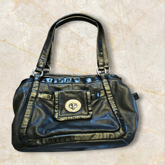 Coach Handbags - Coach Cricket Vintage 2009 Medium Black Satchel